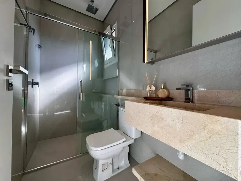 Apartamento com 4 suítes e 3 vagas de garagem na Praia Brava - Itajaí — foto 9