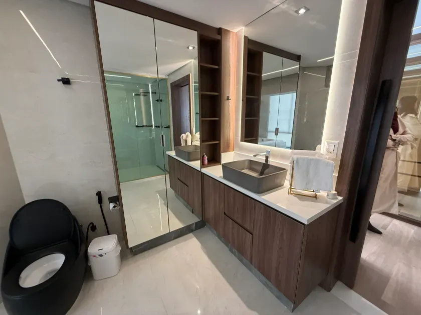 Apartamento último andar com 3 dormitórios sendo 2 suítes e 2 vagas de garagem - Balneário Camboriú/SC — foto 34