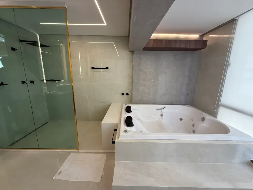 Apartamento último andar com 3 dormitórios sendo 2 suítes e 2 vagas de garagem - Balneário Camboriú/SC — foto 36