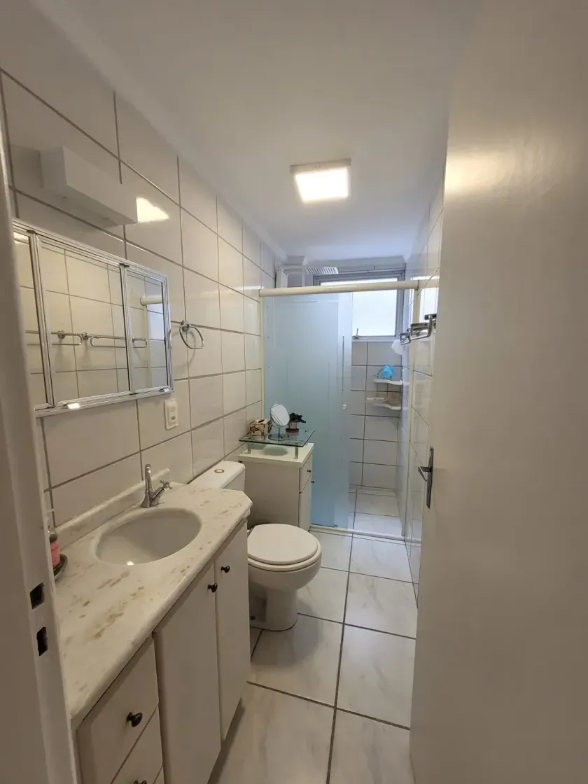 Apartamento quadra mar mobiliado com 2 dormitórios sendo 1 suíte e 1 vaga em Balneário Camboriú — foto 8