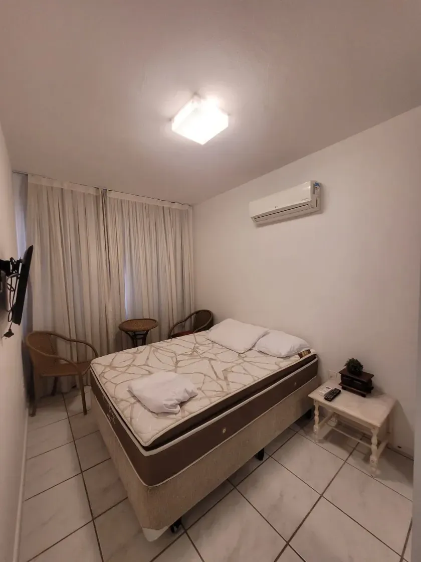 Apartamento quadra mar mobiliado com 2 dormitórios sendo 1 suíte e 1 vaga em Balneário Camboriú — foto 10
