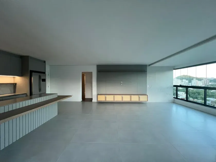 Apartamento com 3 suítes e 2 vagas de garagem na Praia Brava - Itajaí — foto 5