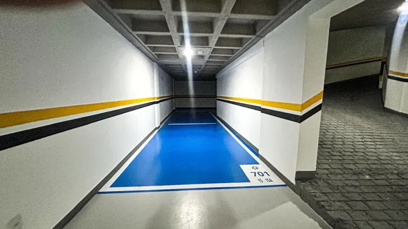 Apartamento com 3 dormitórios sendo 1 suíte e 2 vagas de garagem no Centro de Balneário Camboriú — foto 14