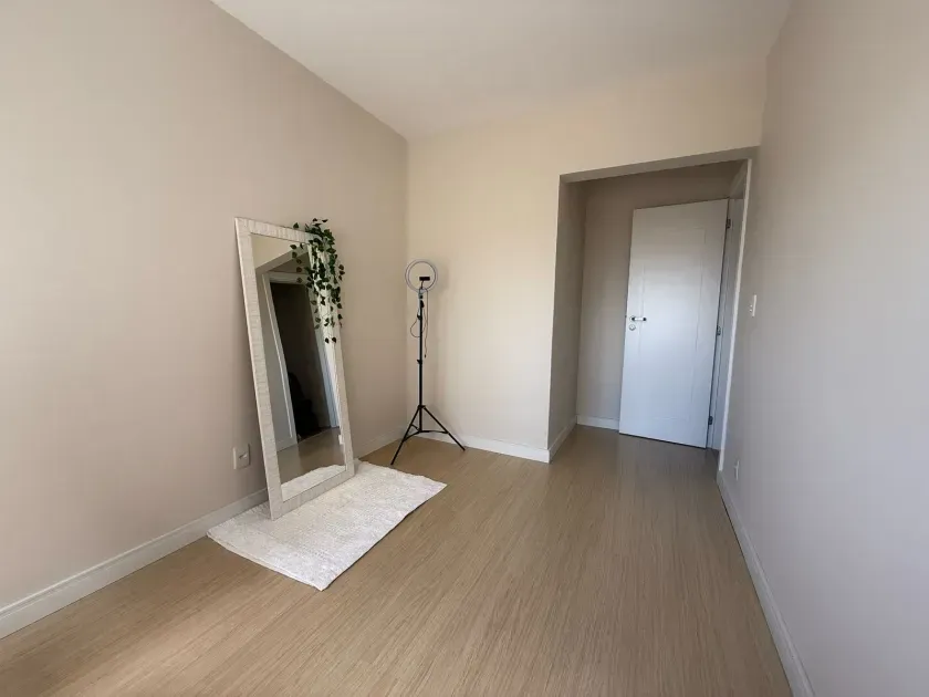 Apartamento com 2 dormitórios e 1 vaga de garagem no Centro de Balneário Camboriú — foto 12