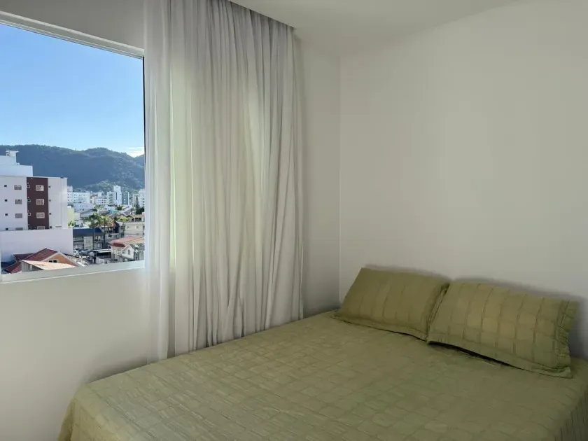 Apartamento mobiliado com 2 dormitórios sendo 1 suíte e 1 vaga de garagem em Balneário Camboriú — foto 7
