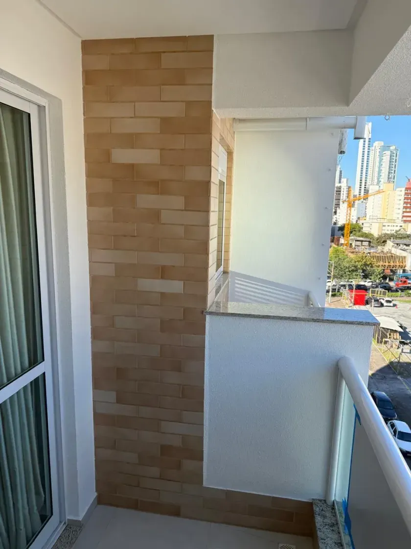 Apartamento mobiliado com 2 dormitórios sendo 1 suíte e 1 vaga de garagem em Balneário Camboriú — foto 20