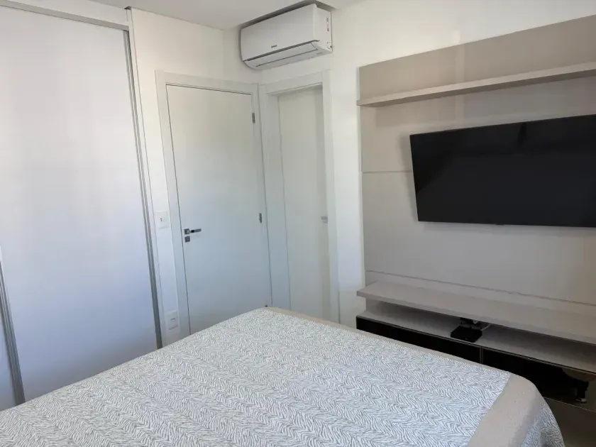 Apartamento mobiliado com 2 dormitórios sendo 1 suíte e 1 vaga de garagem em Balneário Camboriú — foto 12