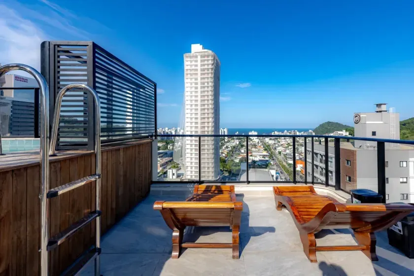 Apartamento com 2 dormitórios sendo 1 suíte e 1 vaga de garagem - Praia Brava - Itajaí — foto 23
