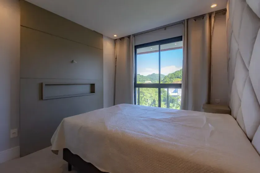 Apartamento com 2 dormitórios sendo 1 suíte e 1 vaga de garagem - Praia Brava - Itajaí — foto 13