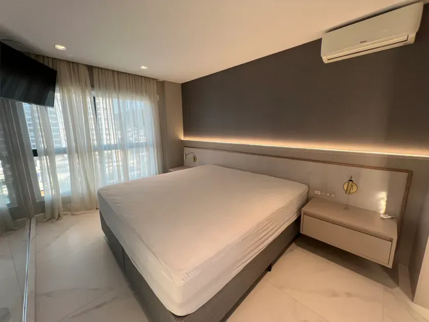 Apartamento mobiliado com 2 suítes e 2 vagas de garagem na Praia Brava em Itajaí — foto 15