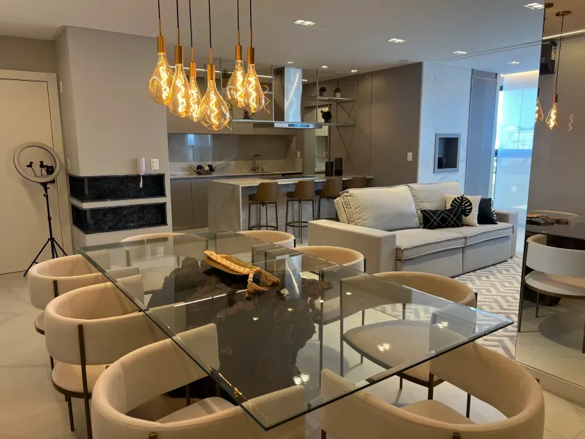 Apartamento mobiliado com 2 suítes e 2 vagas de garagem na Praia Brava em Itajaí — foto 5