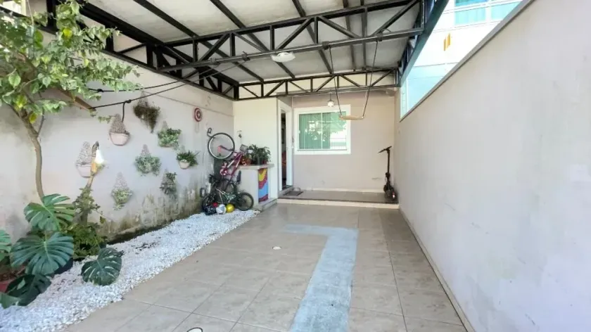 Sobrado com 2 dormitórios e 1 vaga de garagem com terraço e churrasqueira em Balneário Camboriú — foto 22
