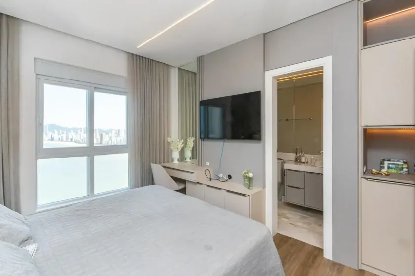 Apartamento com 4 suítes e 4 vagas de garagem no bairro Pioneiros - Balneário Camboriú — foto 12
