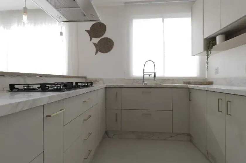 Apartamento com 4 suítes e 3 vagas de garagem no Centro de Balneário Camboriú/SC — foto 15