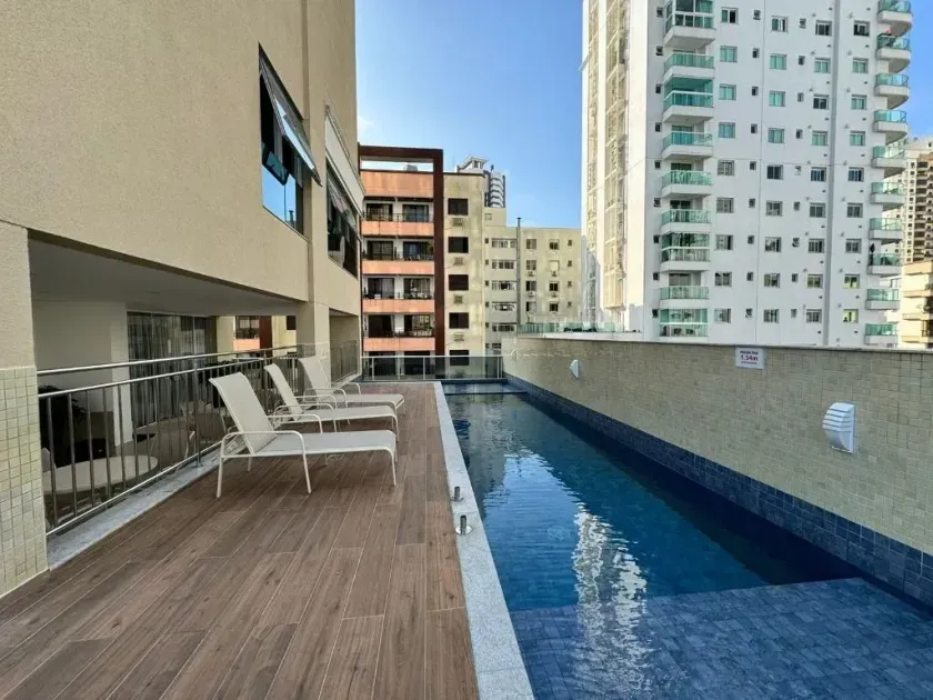 Apartamento com 4 suítes e 3 vagas de garagem no Centro de Balneário Camboriú/SC — foto 30