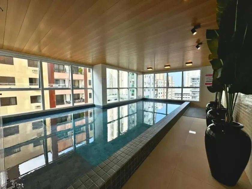 Apartamento com 4 suítes e 3 vagas de garagem no Centro de Balneário Camboriú/SC — foto 38
