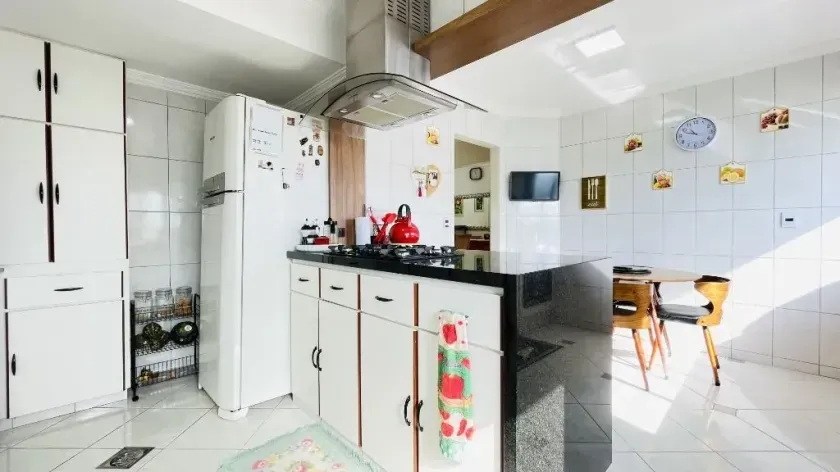 Apartamento frente mar com 3 dormitórios sendo 1 suíte na Barra Norte de Balneário Camboriú/SC — foto 12