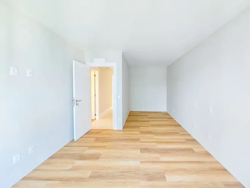 Apartamento com 4 suítes e 3 vagas de garagem no bairro Pioneiros em Balneário Camboriú/SC — foto 13
