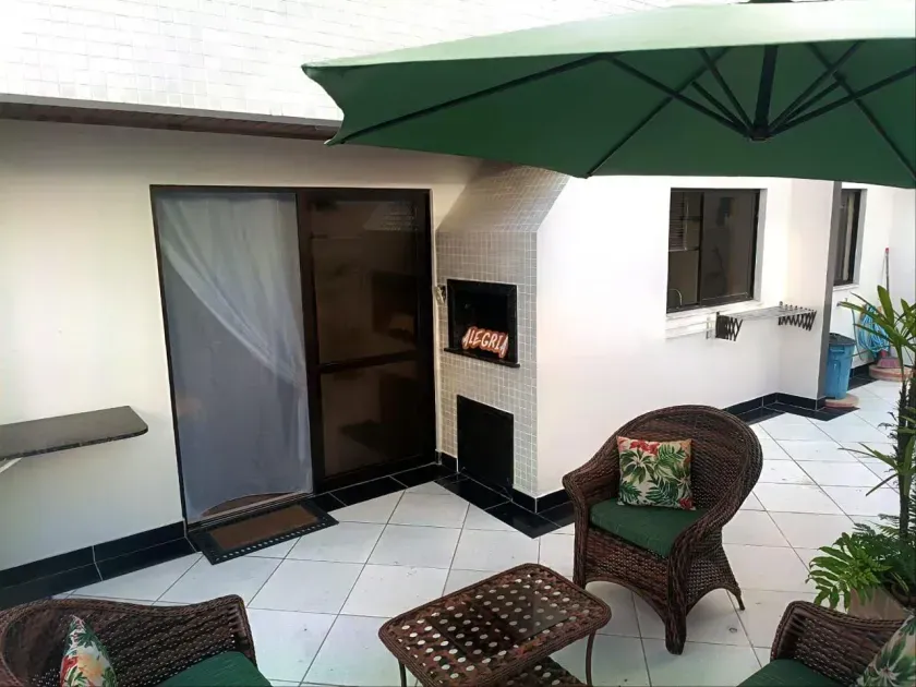 Apartamento com 3 dormitórios sendo 1 suíte e 1 vaga de garagem no centro de Balneário Camboriú — foto 4