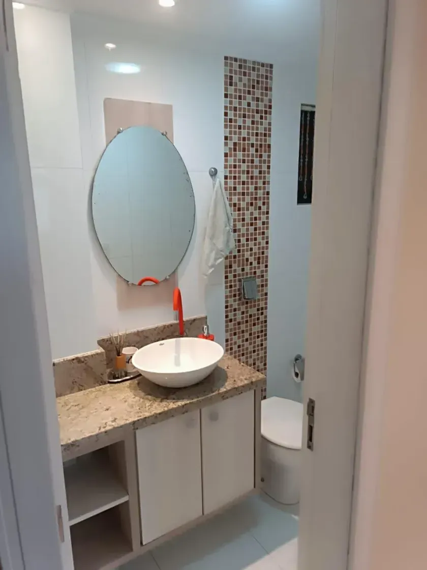 Apartamento com 3 dormitórios sendo 1 suíte e 1 vaga de garagem no centro de Balneário Camboriú — foto 8