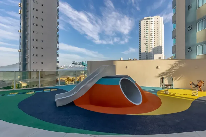Apartamento vista mar e andar alto! Com 4 suítes e 3 vagas no Bairro Pioneiros em Balneário Camboriú — foto 35