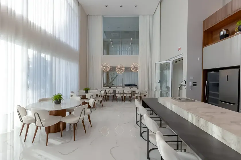 Apartamento vista mar e andar alto! Com 4 suítes e 3 vagas no Bairro Pioneiros em Balneário Camboriú — foto 37