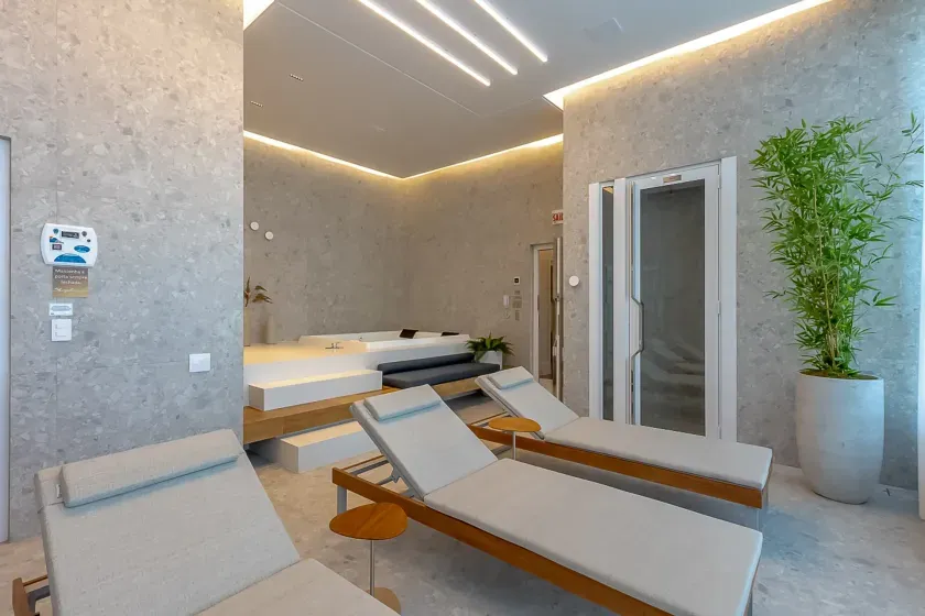 Apartamento vista mar e andar alto! Com 4 suítes e 3 vagas no Bairro Pioneiros em Balneário Camboriú — foto 42