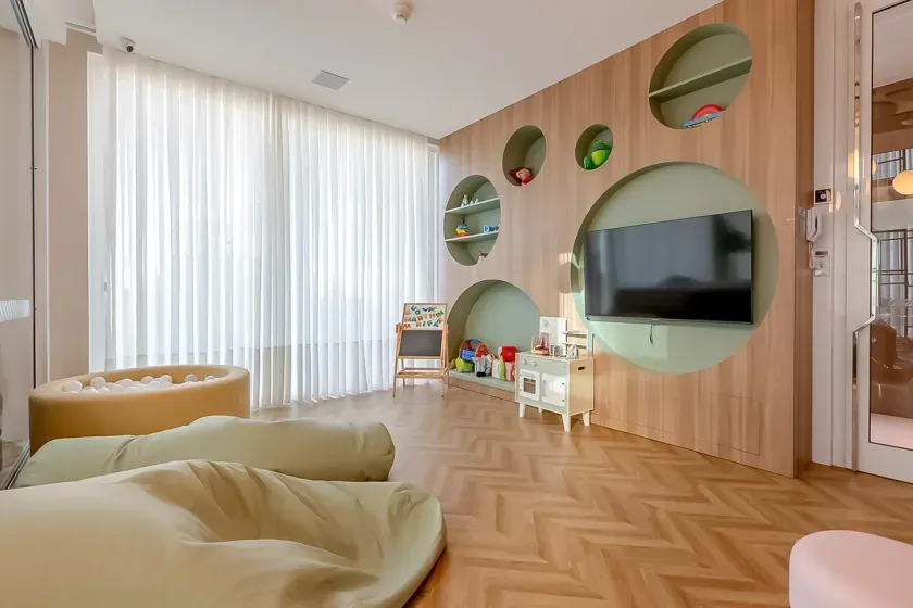 Apartamento vista mar e andar alto! Com 4 suítes e 3 vagas no Bairro Pioneiros em Balneário Camboriú — foto 45