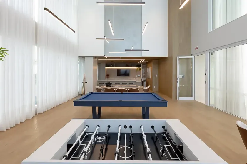 Apartamento vista mar e andar alto! Com 4 suítes e 3 vagas no Bairro Pioneiros em Balneário Camboriú — foto 41