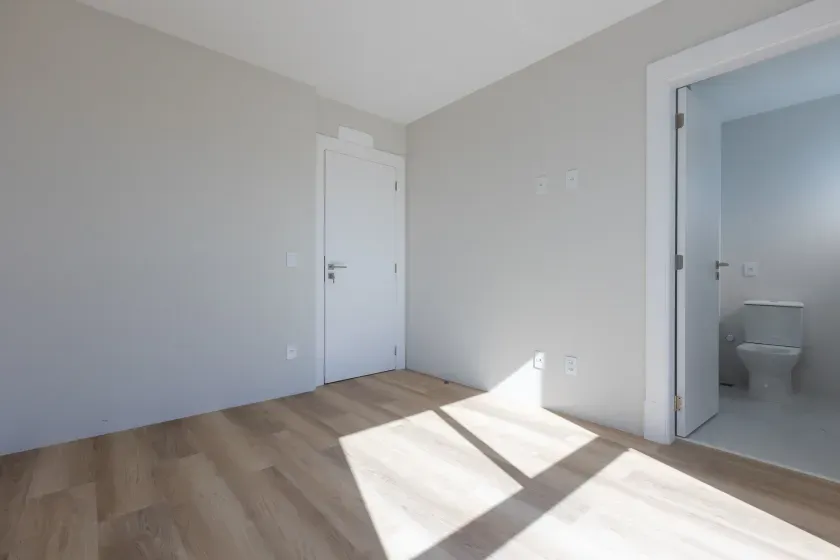 Apartamento vista mar e andar alto! Com 4 suítes e 3 vagas no Bairro Pioneiros em Balneário Camboriú — foto 24