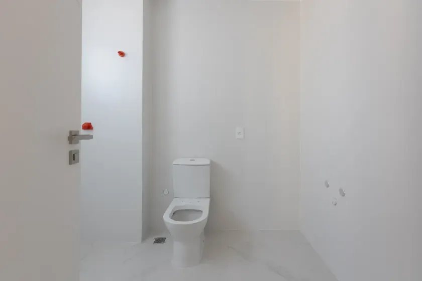 Apartamento vista mar e andar alto! Com 4 suítes e 3 vagas no Bairro Pioneiros em Balneário Camboriú — foto 22