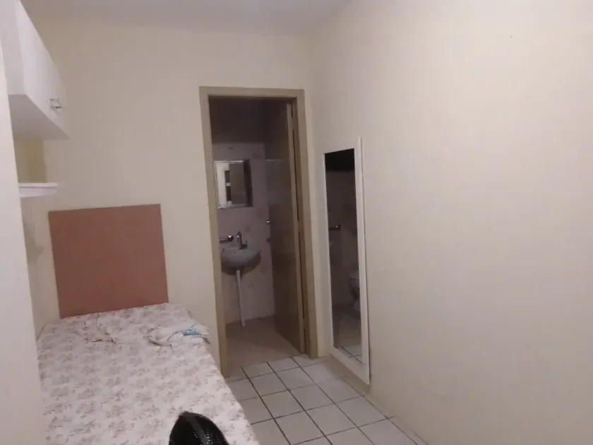 Apartamento com 3 dormitórios sendo 2 suítes e 1 vaga - Balneário Camboriú — foto 14