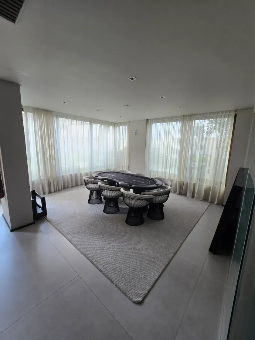 Apartamento novo alto padrão com 4 suítes e 4 vagas de garagem no Centro de Balneário Camboriú. — foto 26