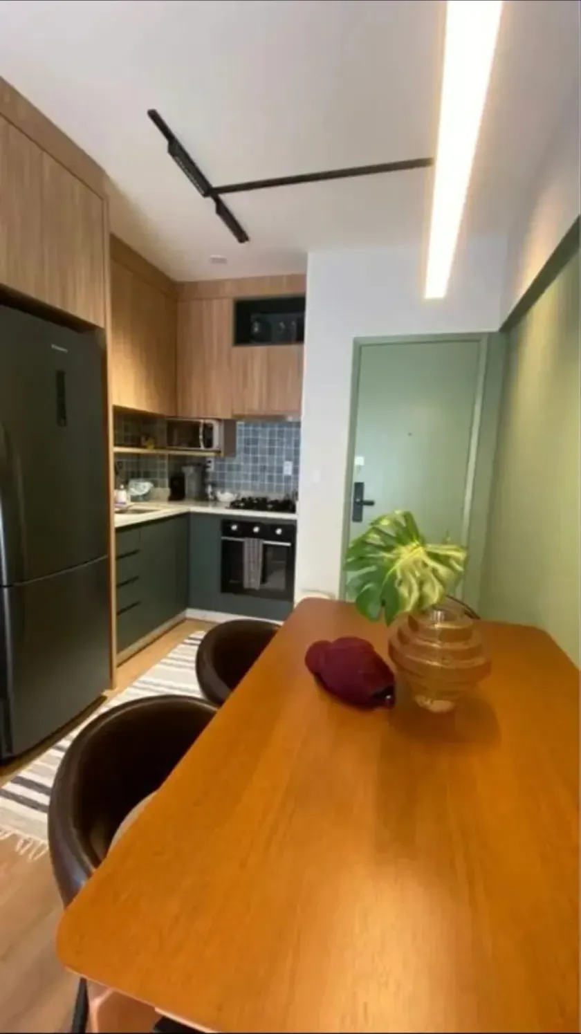 Apartamento com 2 dormitórios reformado e mobiliado com linda vista em Balneário Camboriú — foto 5