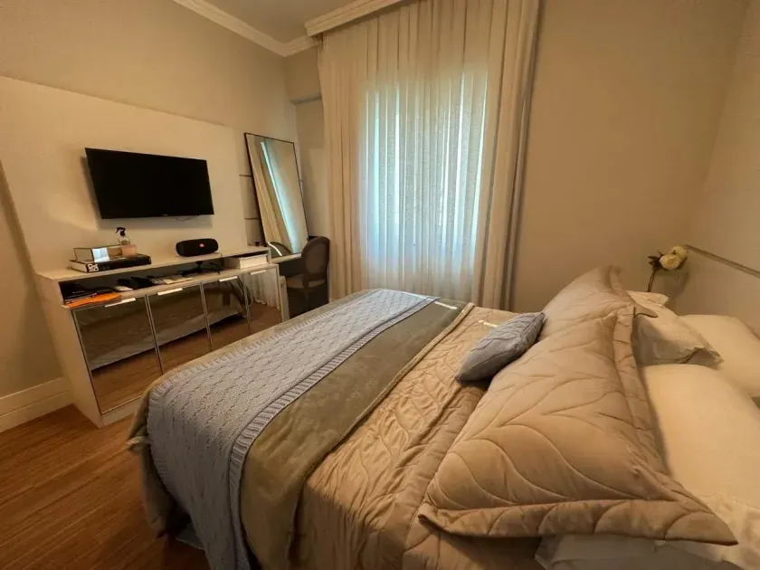 Apartamento finamente mobiliado com 3 suítes e 2 vagas de garagem no Centro  Balneário Camboriú — foto 8