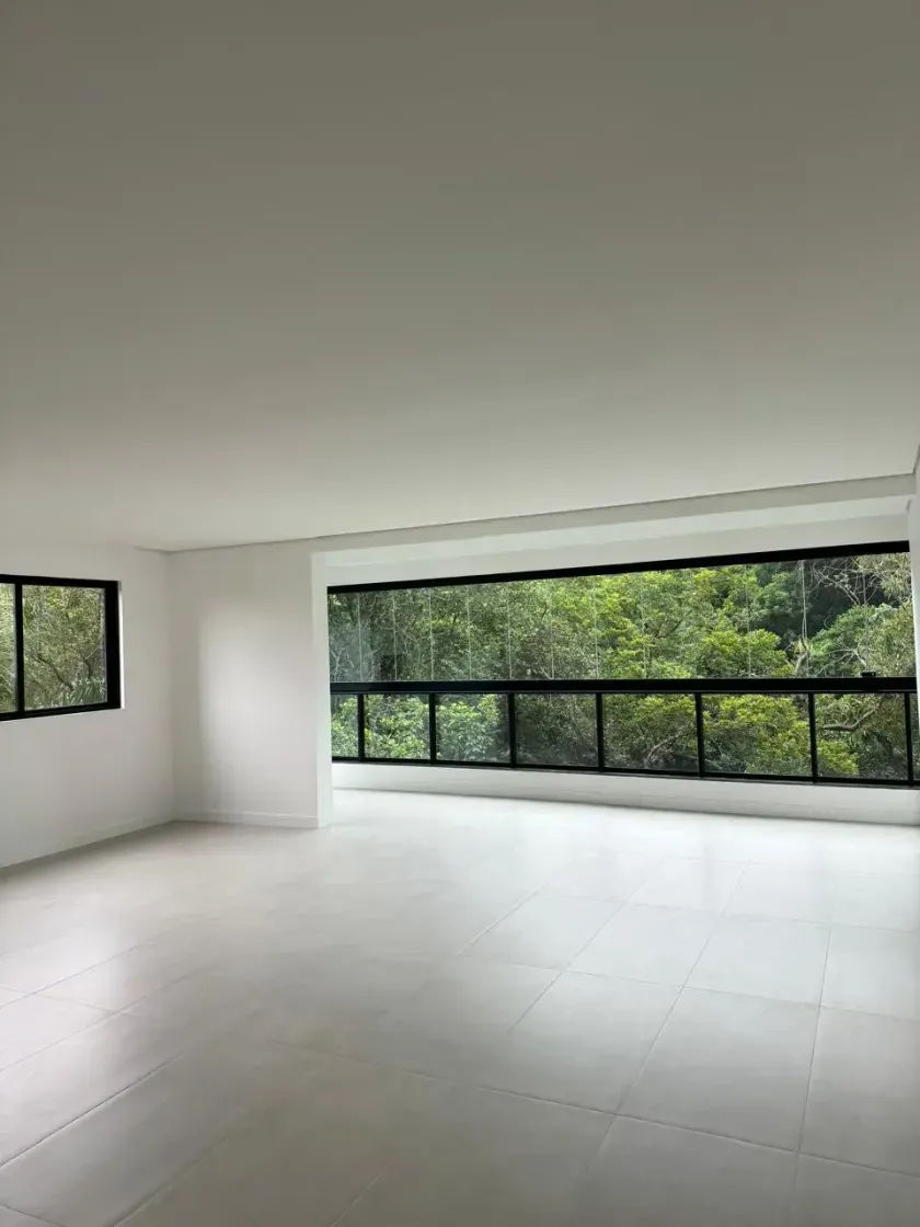 Apartamento com 3 suítes e 3 vagas de garagem na Praia Brava de Itajaí/SC — foto 2