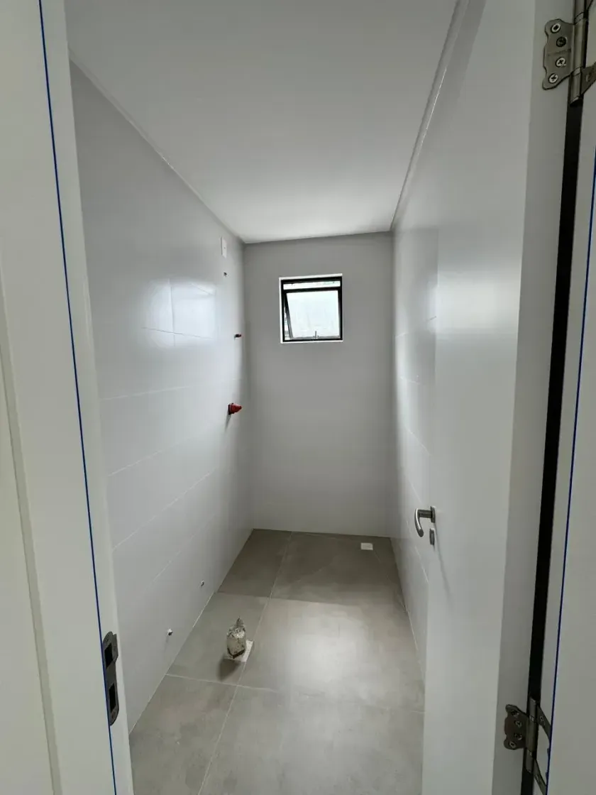 Apartamento no Centro com 4 suítes e 3 vagas de garagem em Balneário Camboriú — foto 5