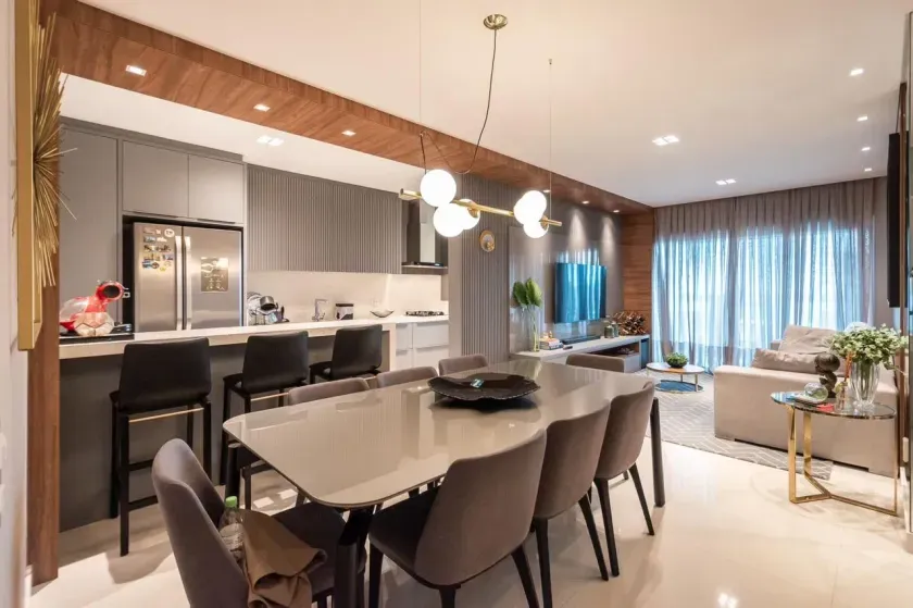 Apartamento mobiliado com 3 suítes e 3 vagas de garagem na Praia Brava em Itajaí — foto 2