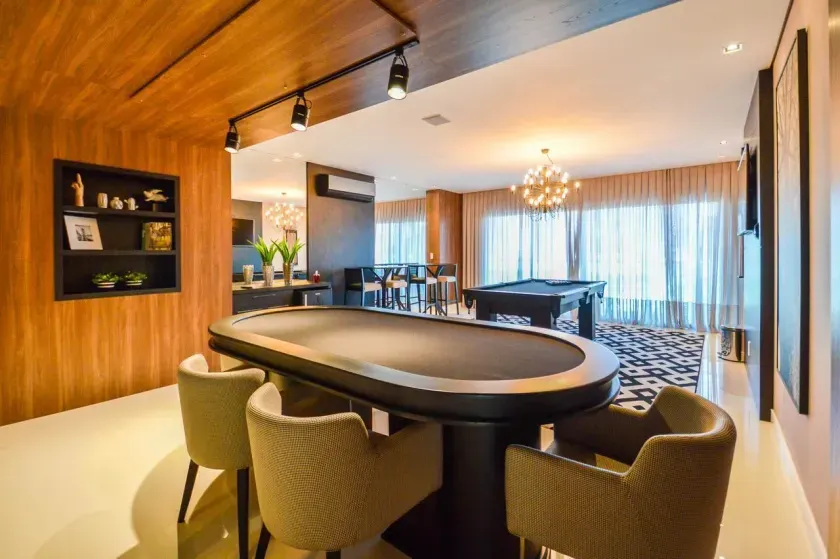 Apartamento mobiliado com 3 suítes e 3 vagas de garagem na Praia Brava em Itajaí — foto 40