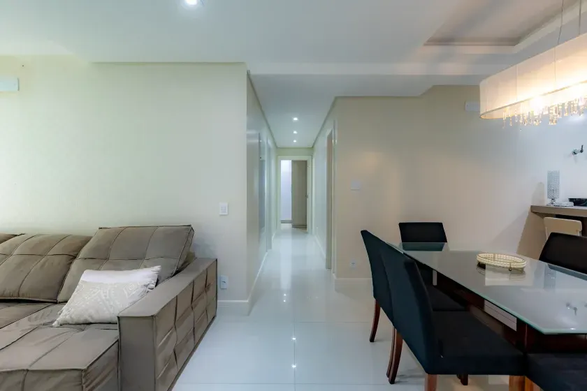 Apartamento Quadra Mar - Alto padrão, Finamente Mobiliado e Decorado em Balneário Camboriú — foto 11