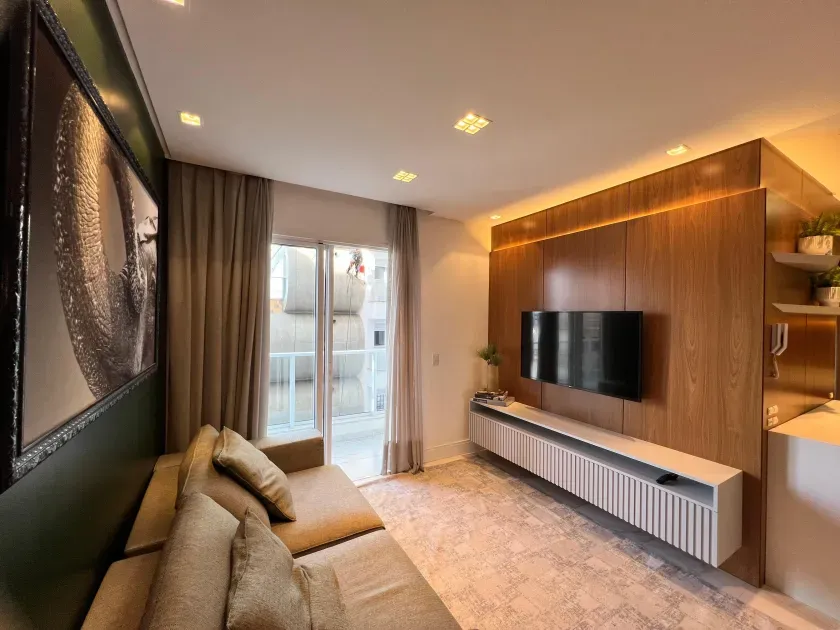 Apartamento com 2 suítes e 1 vaga de garagem na Praia Brava em Itajaí/SC