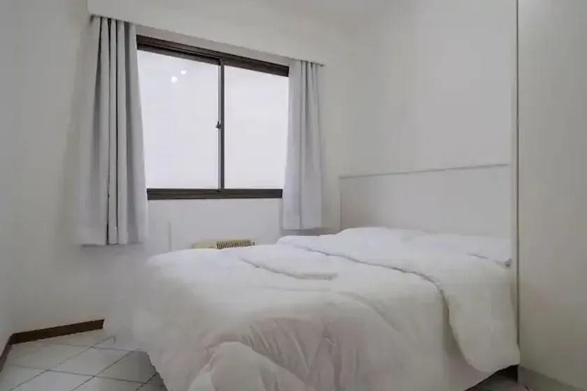 Apartamento com 4 dormitórios sendo 1 suíte e 2 vagas de garagem no Centro de Balneário Camboriú/SC — foto 8