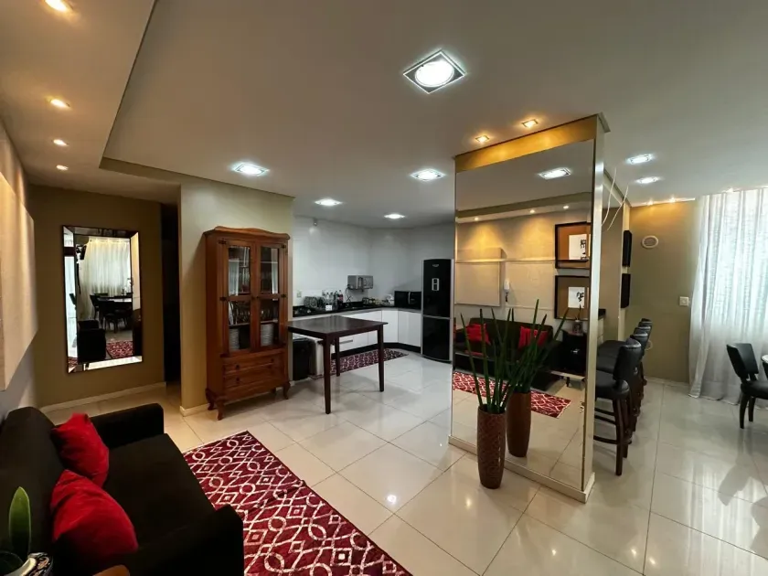Apartamento com 3 suítes sendo 2 demi  e 2 vagas de garagem -  Àrea Central de Balneário Camboriú/SC — foto 10