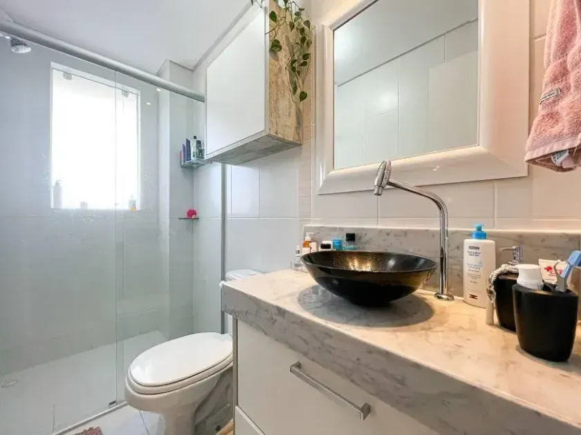 Apartamento com 3 suítes sendo 2 demi  e 2 vagas de garagem -  Àrea Central de Balneário Camboriú/SC — foto 18