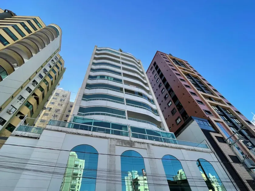 Apartamento com 1 suíte + 2 demi e 2 vagas de garagem em Balneário Camboriú/SC — foto 13