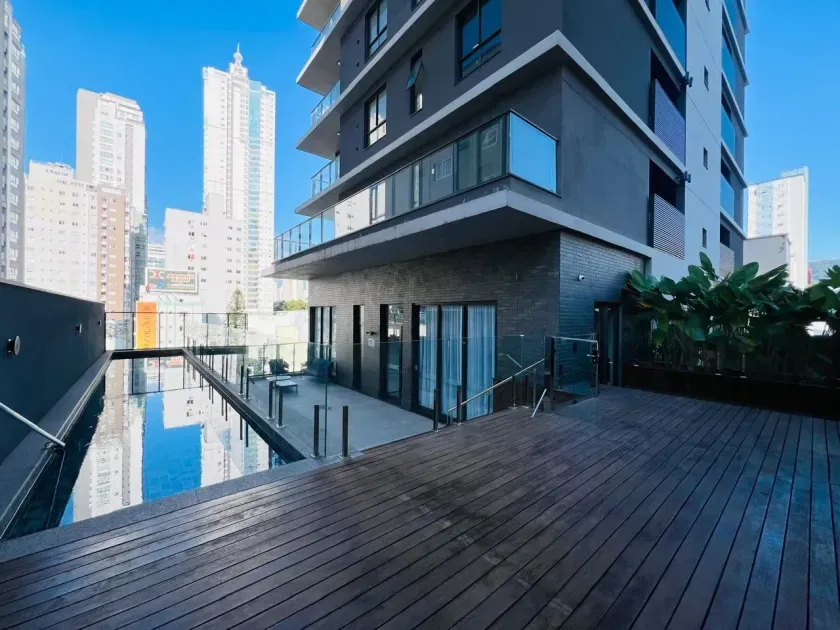 Apartamento com 3 suítes e 3 vagas de garagem em Balneário Camboriú/Sc — foto 28