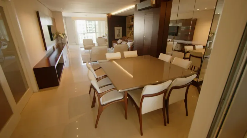 Apartamento mobiliado com 4 suítes e 3 vagas de garagem na Praia Brava em Itajaí/SC — foto 3