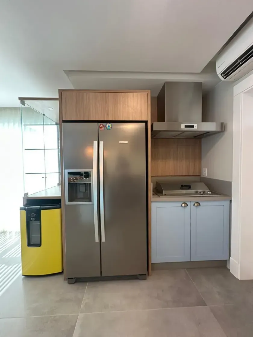 Apartamento mobiliado com 4 dormitórios sendo 3 suítes e 3 vagas no Centro de Balneário Camboriú — foto 4