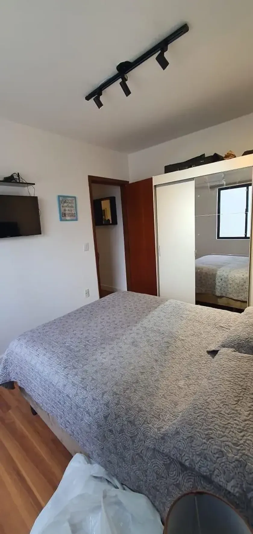 Apartamento mobiliado com 1 dormitório e 1 vaga de garagem no Centro de Balneário Camboriú — foto 8
