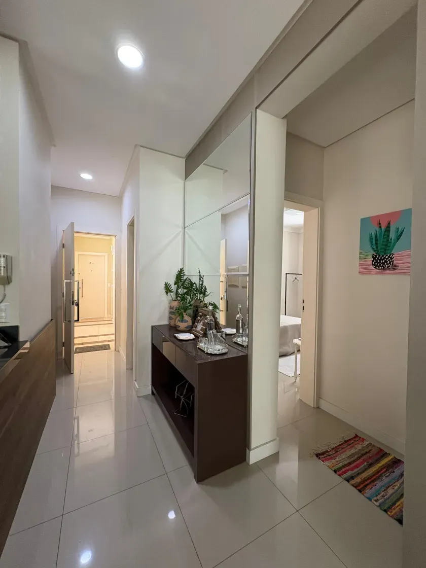 Apartamento mobiliado na Praia Brava com 1 suíte, 2 demi-suítes e 2 vagas de garagem em Itajaí/SC — foto 16